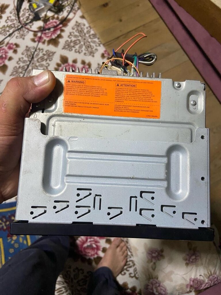 Pıoneer avh x2600BT 3 amfi çıkışlı tesisat teybi - 2