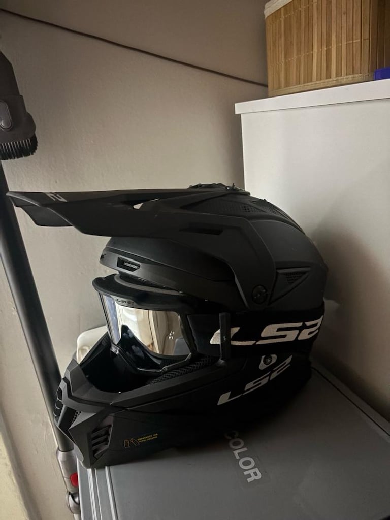 ls2 fast 2 cross kask