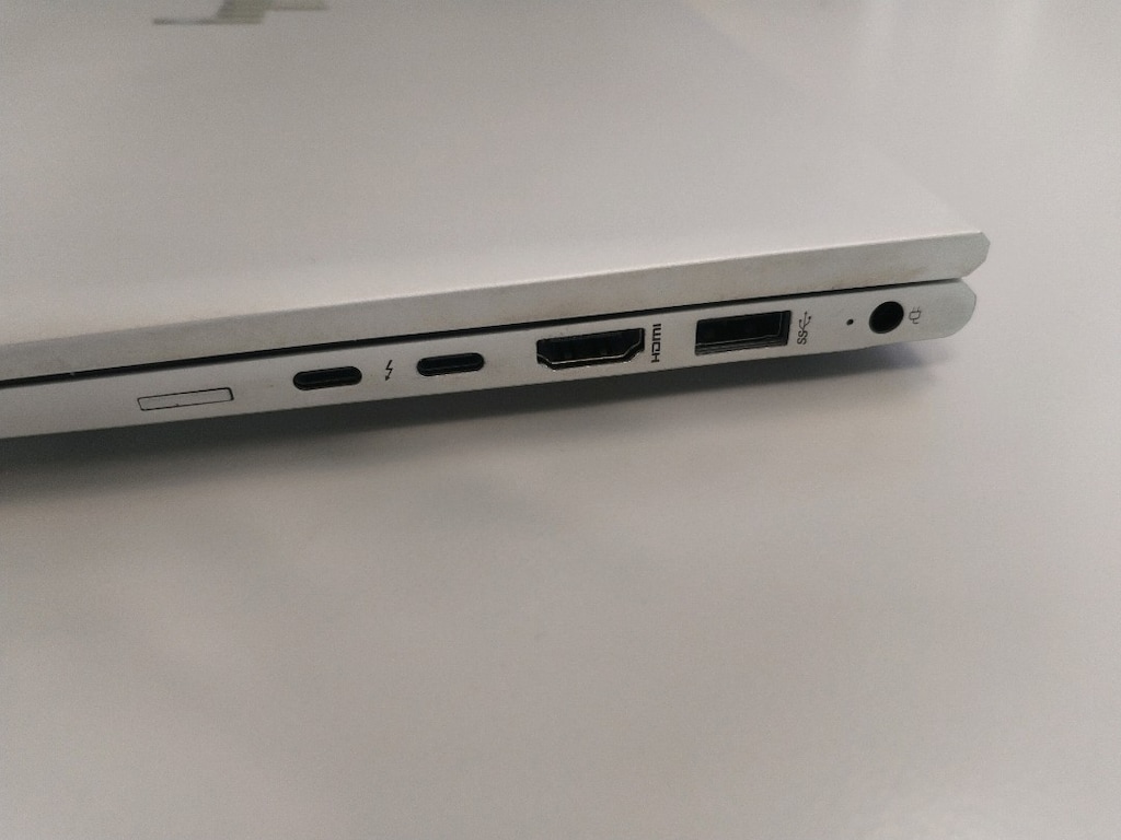 İlk gelene Uygun fiyata vereceğim. HP EliteBook 860 g9 - 4