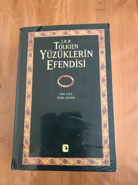 Yüzüklerin Efendisi, J.R.R Tolkien