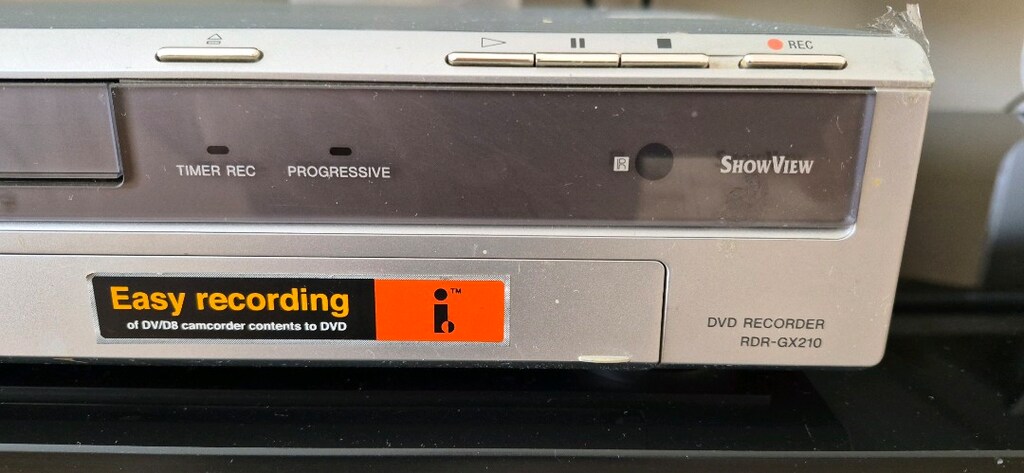 SONY DVD KAYIT CİHAZI - 3