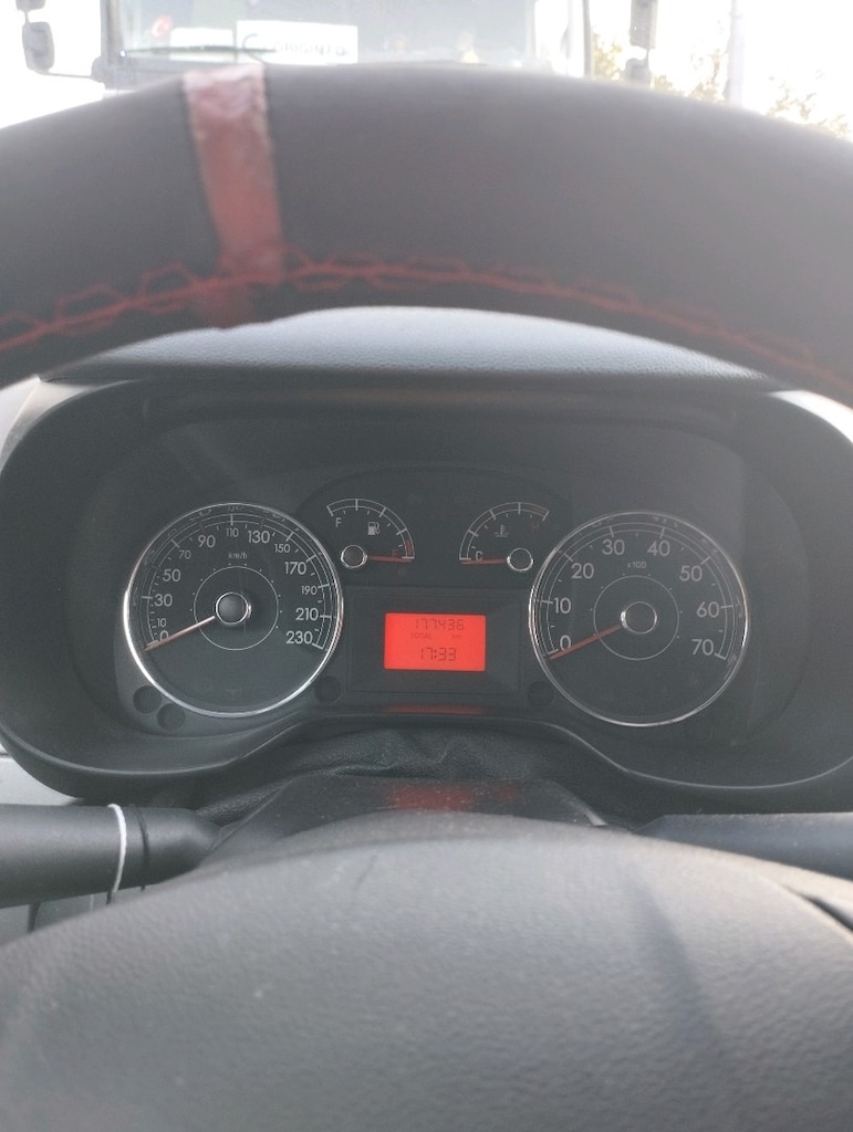 fiat punto 2013 - 9