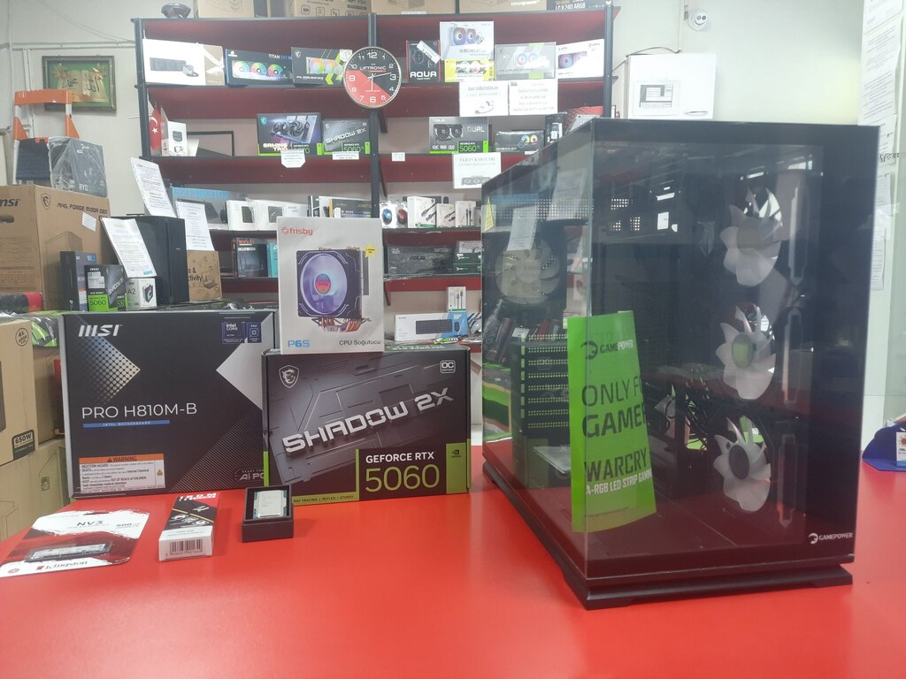 69,999₺ - TÜM KARTLAR 2 TAKSİT- AKVARYUM CAM KASALI SIFIR PC'LER - 2