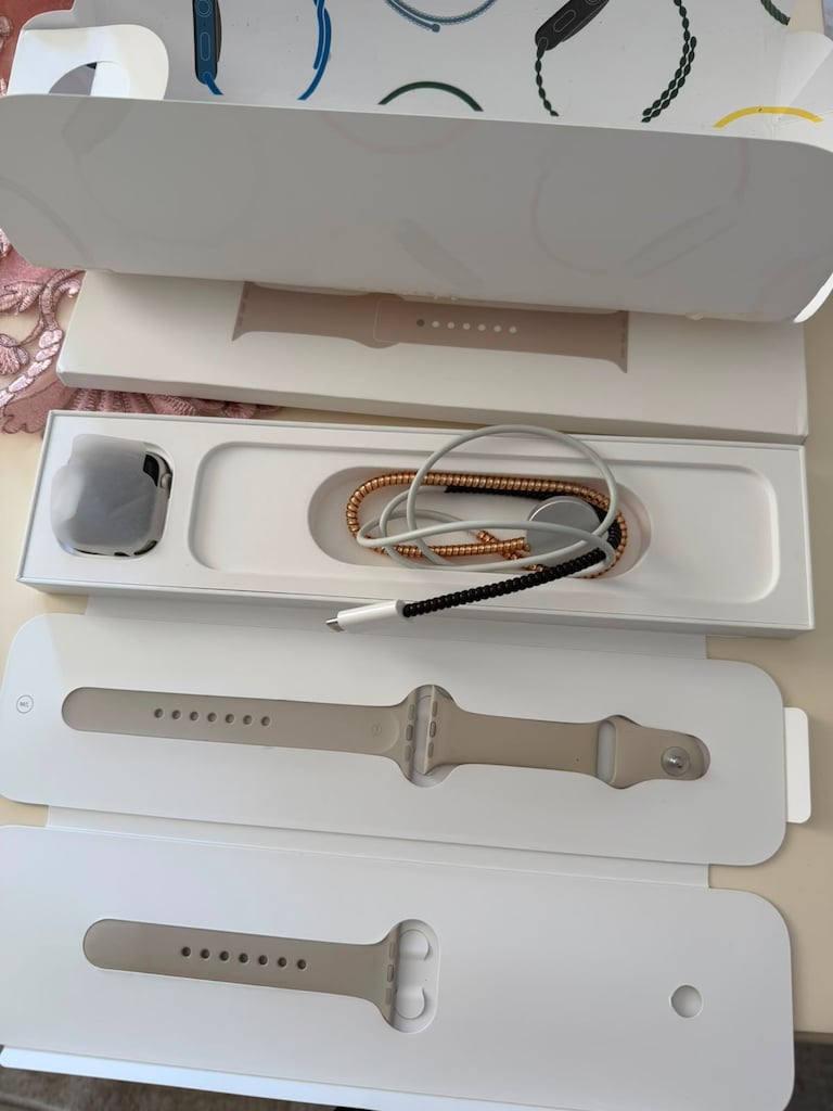 Apple 7 Watch 41 mm - 2