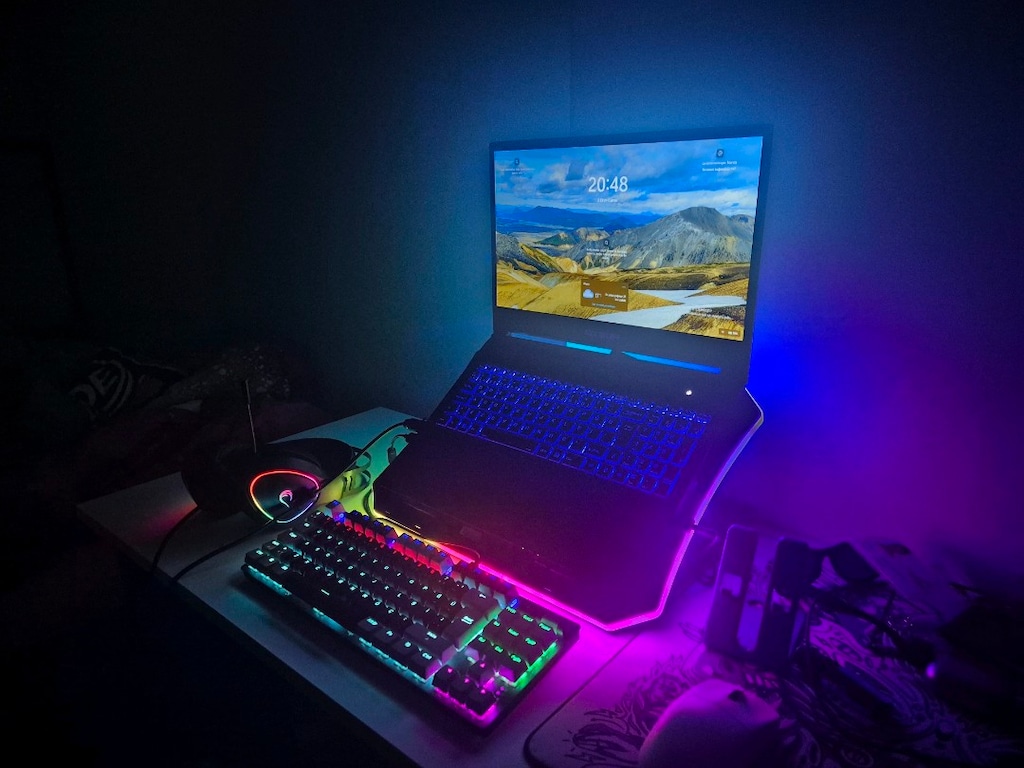 Monster Laptop Setup - 6