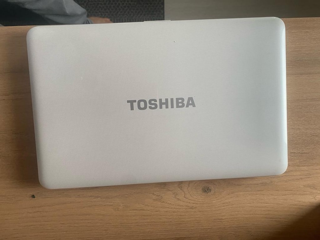 toshiba laptop - 5