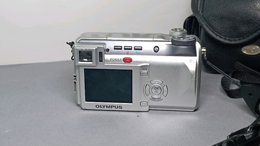 OLYMPUS C-760ULTRA DİJİTAL FOTOĞRAF MAKİNESİ - 4