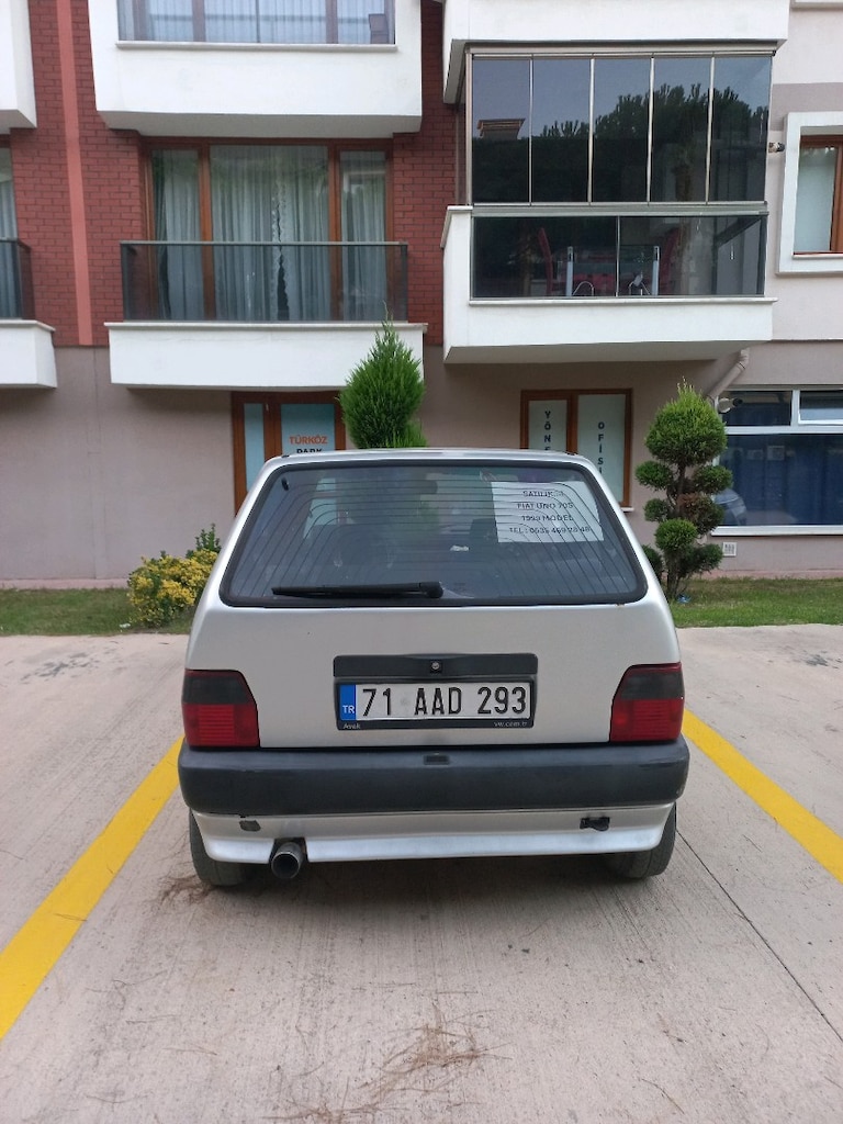 Fiat Uno 70S - 14