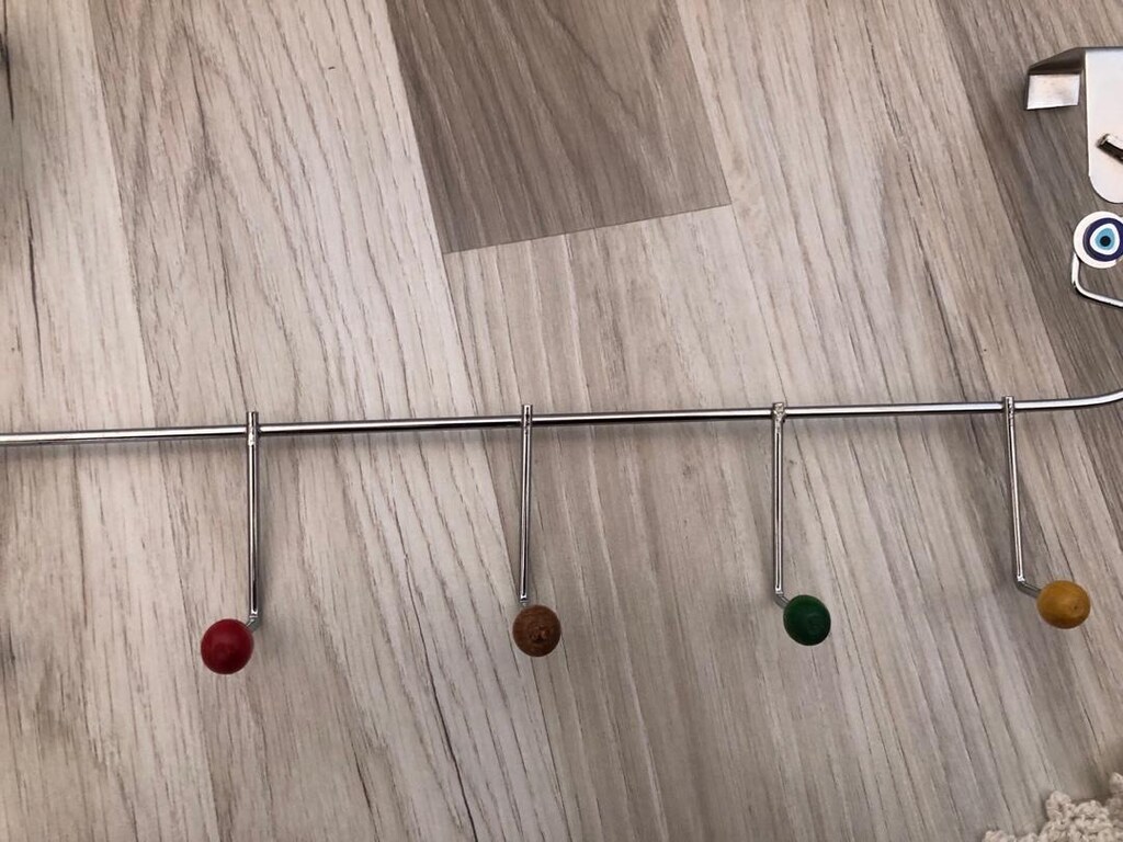 Çok Renkli Metal Askılık - 4
