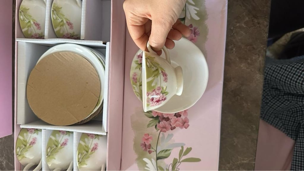 Linens 6 lı Porselen Ortanca Desenli Türk Kahvesi Takımı - 3
