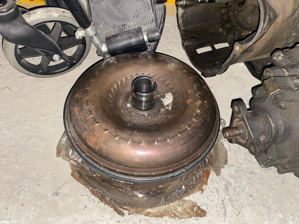 Mersedes. CLK otomatik . vites şanzıman . 2002- - 5