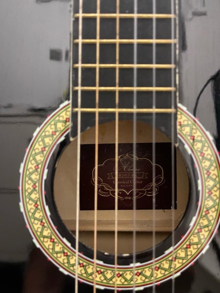 klasik gitar tertemiz Almira - 4