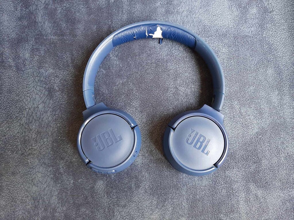 JBL Tune 500BT Kulak Üstü Mikrofonlu Bluetooth Kulaklık