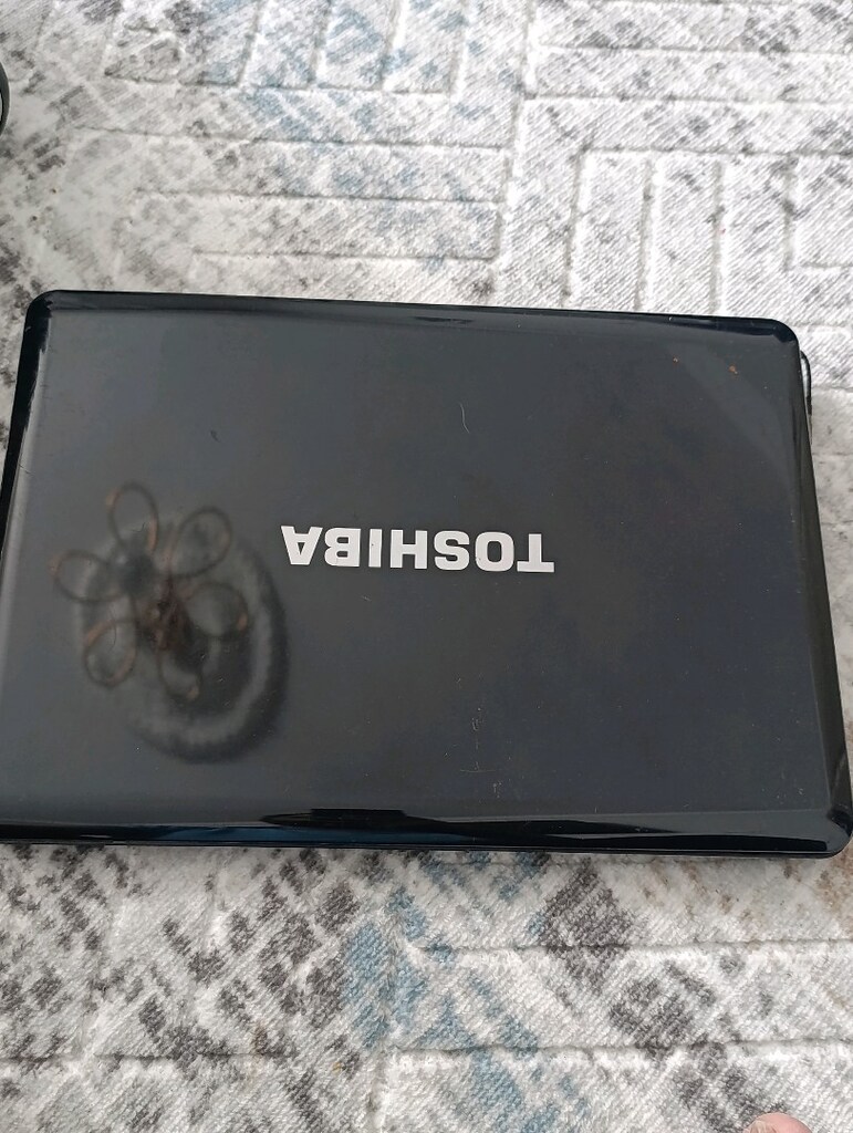 bilgisayar leptop çalışanlar var - 11