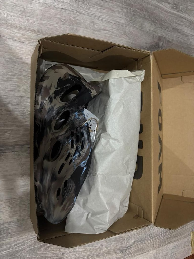 Sıfır Etiketli Kutulu Adidas Yeezy Foam RNR MX Cinder (38 Numara) - 4