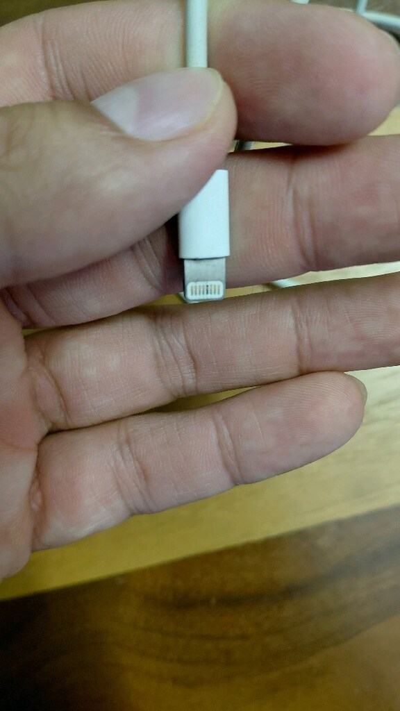 iPhone şarj orijinal - 4