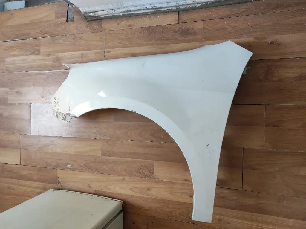 Volkswagen Golf sol çamurluk çıkma orjinal - 6