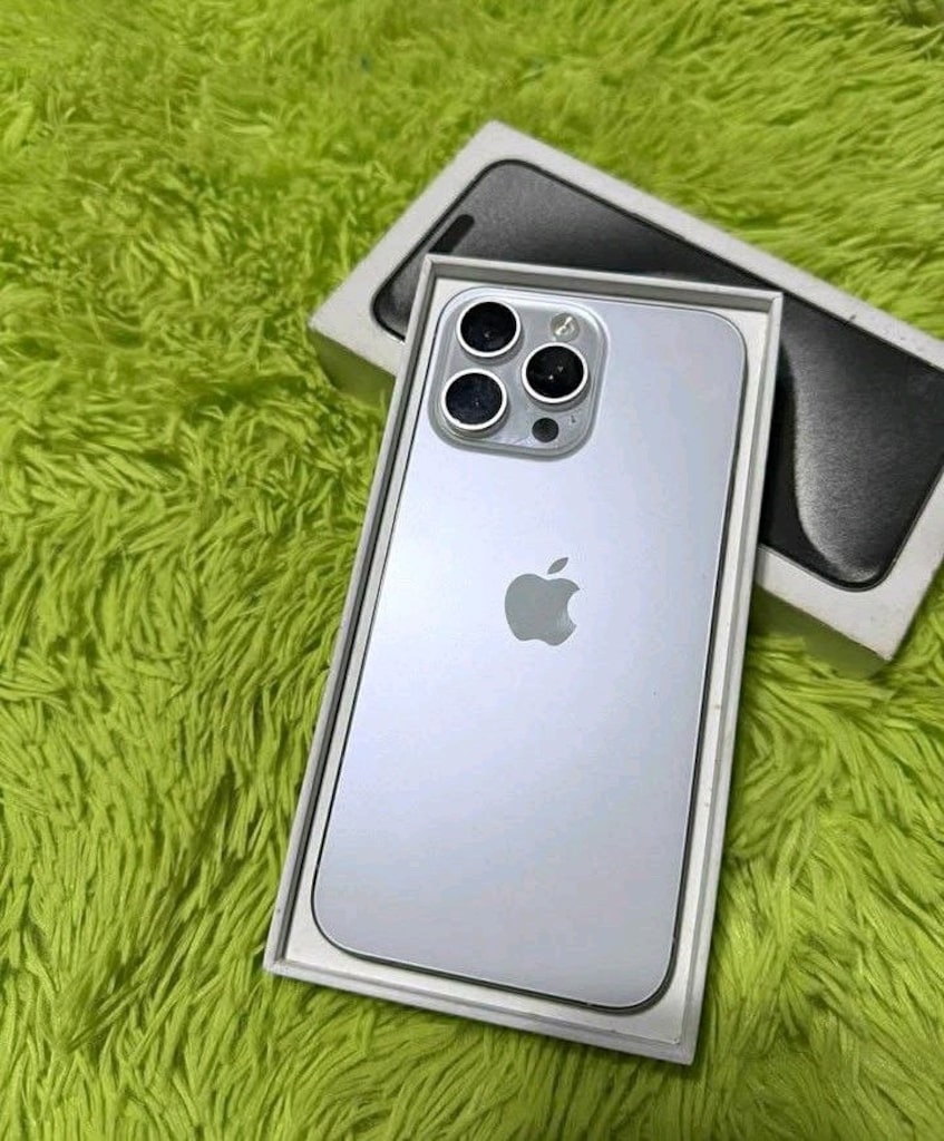 15 promax 256 gb