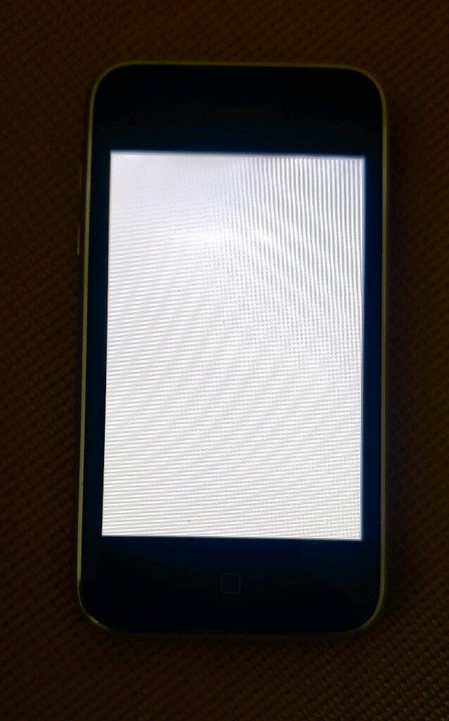 APPLE IPHONE 3G A1303. - 4
