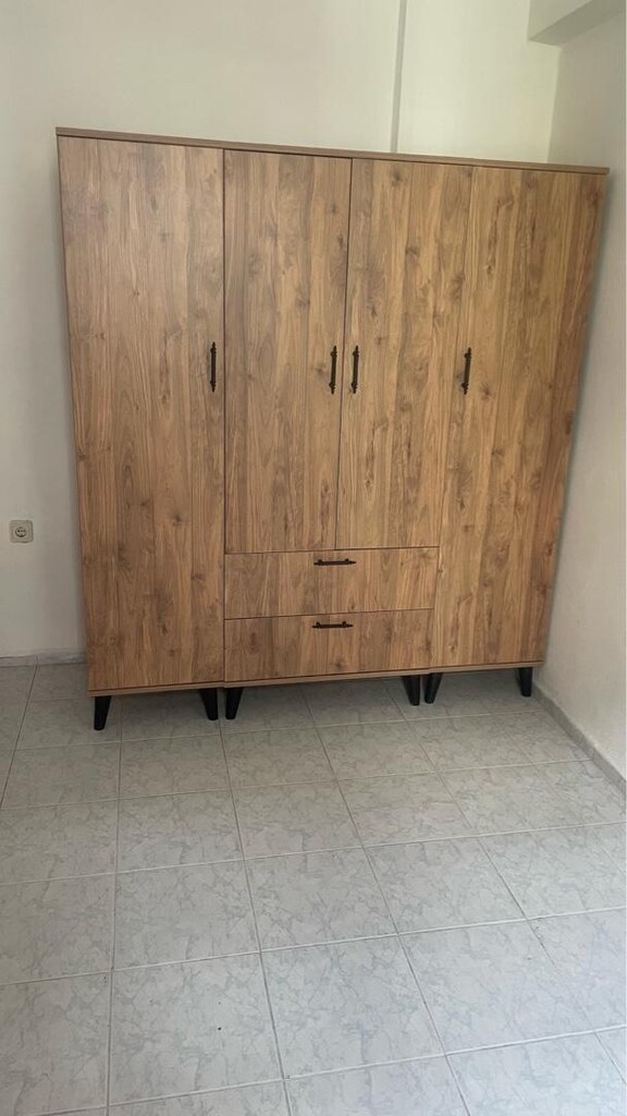 4 kapaklı elbise dolabı - 4