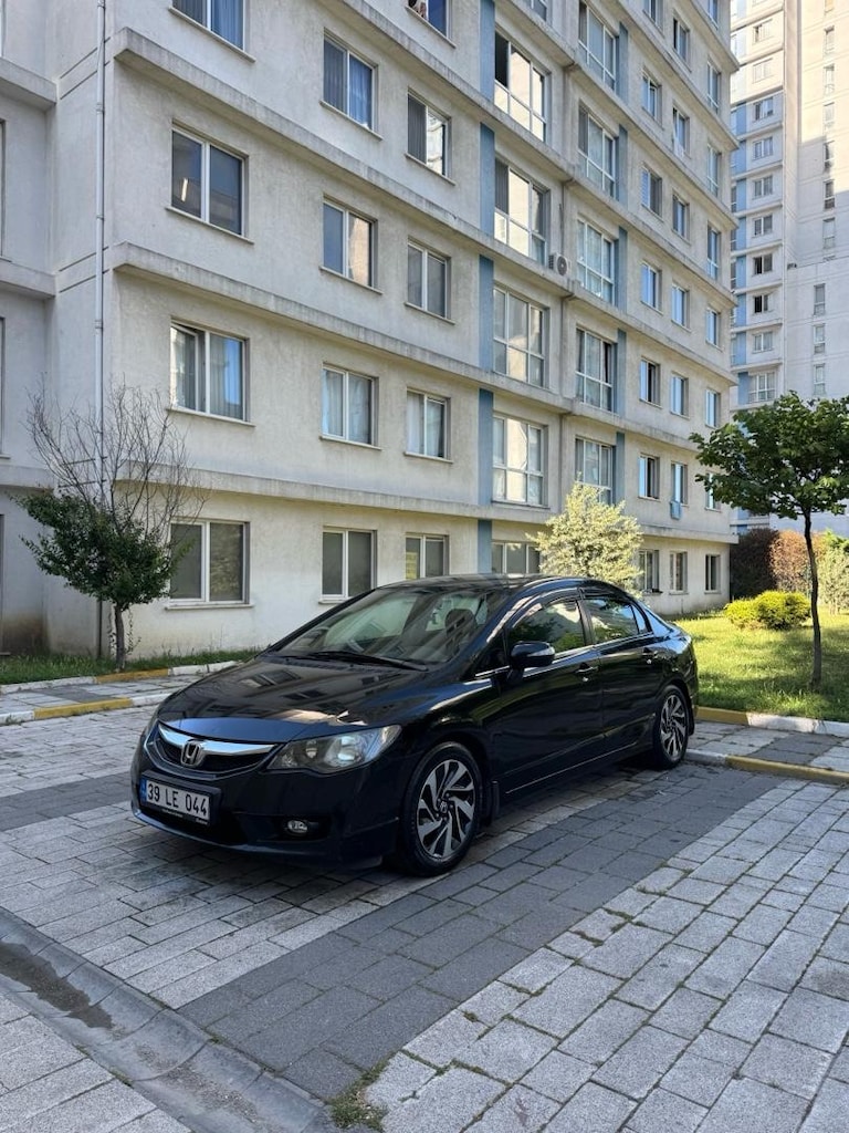 Honda Civic Fd6 makyajlı kasa orjinal - 2