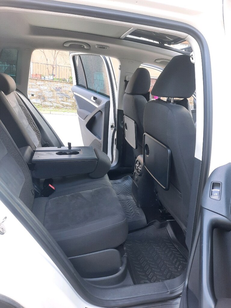 wolksvargen 2012 tiguan - 9