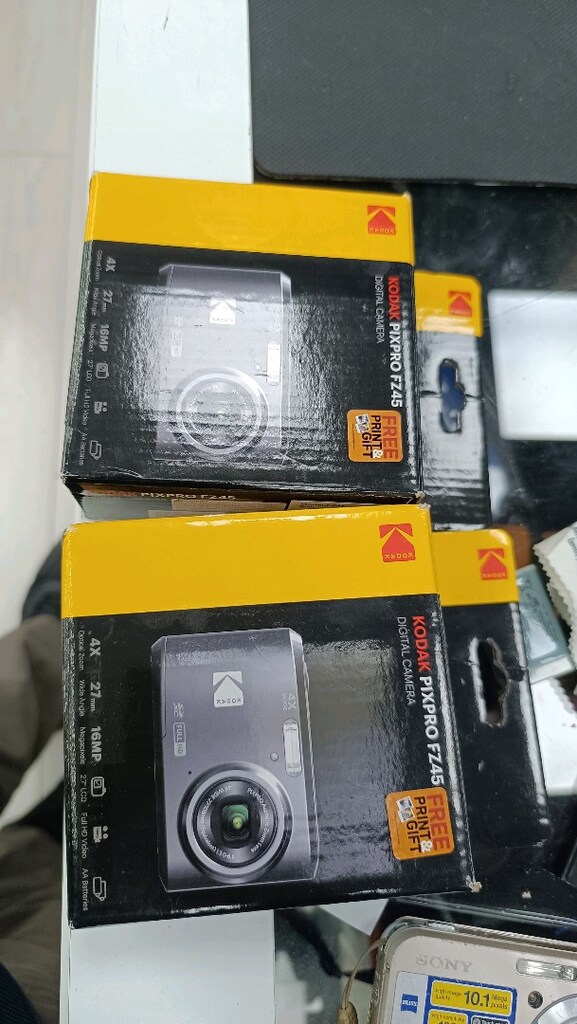 KODAK PİXPRO FZ45 DİJİTAL FOTOĞRAF MAKİNESİ VİNTAGE - 2