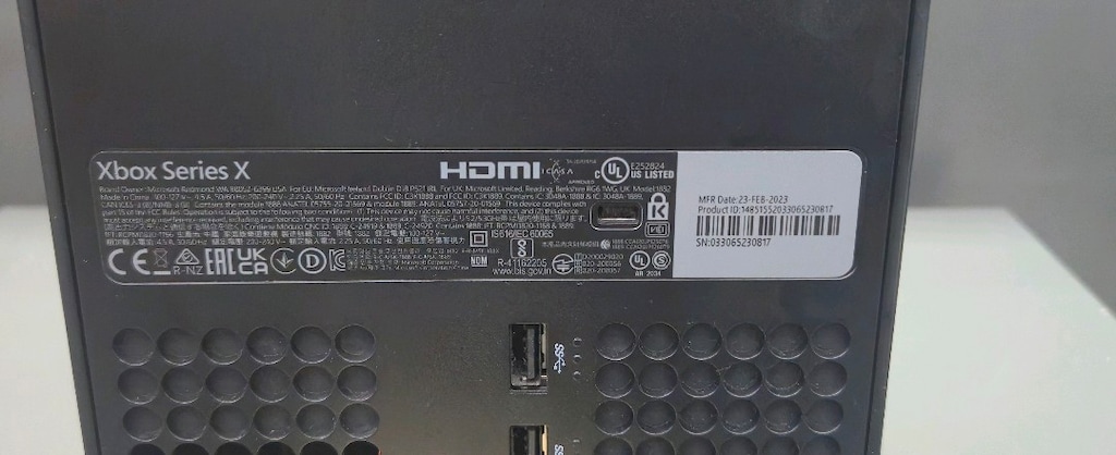 Xbox Series X - 3