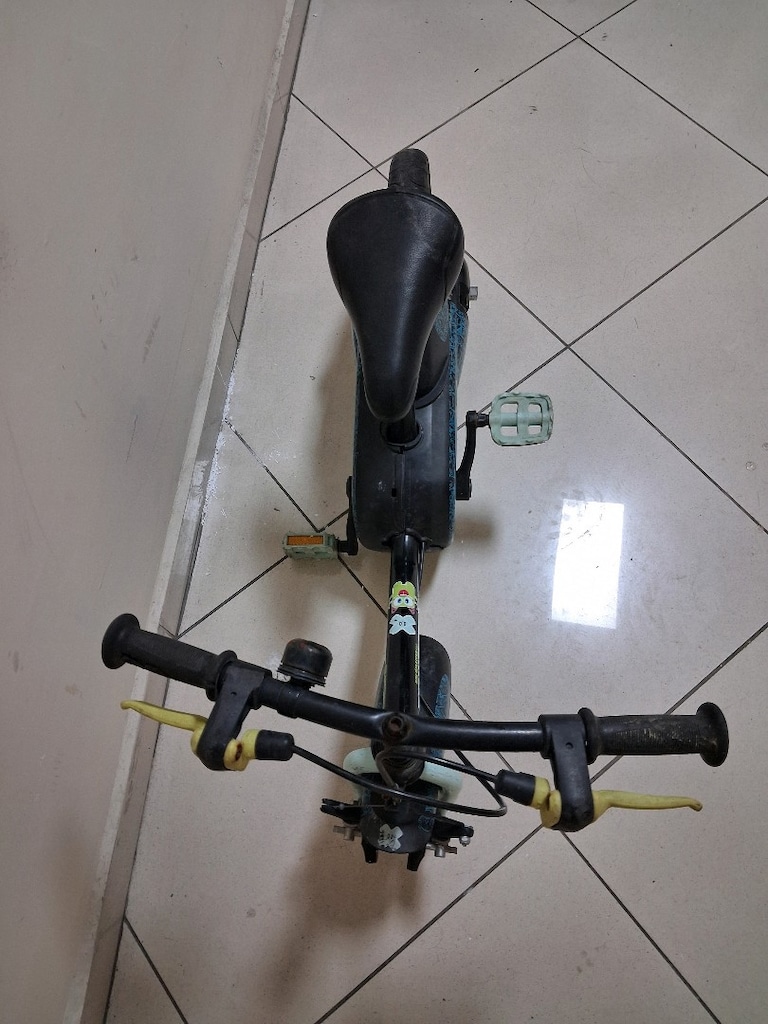 BTWIN ÇOCUK BİSİKLETİ 14 JANT ÖN JANTİ YOK 1.500 TL - 2