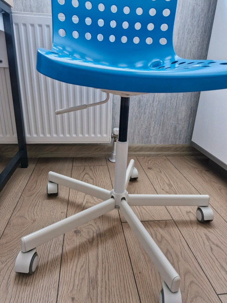 ikea çalisma koltuğu - 2