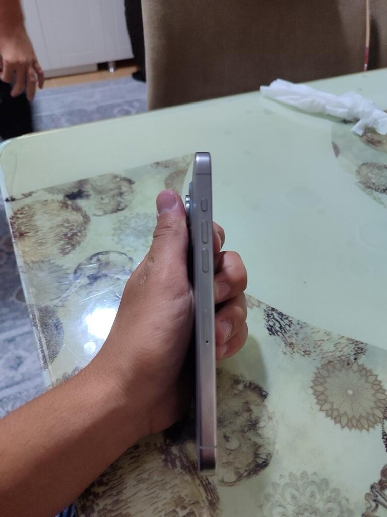 UYGUN TEMİZ SATILIK YD 15 PRO MAX 256 GB - 6