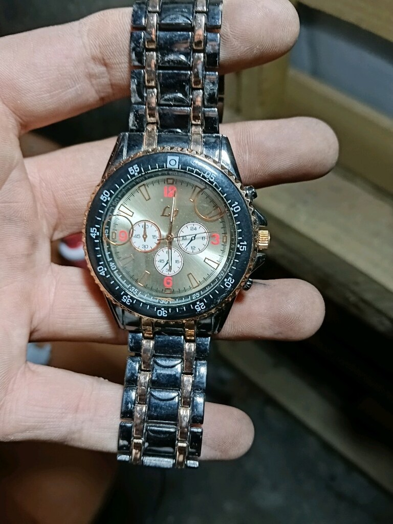 saat - 8