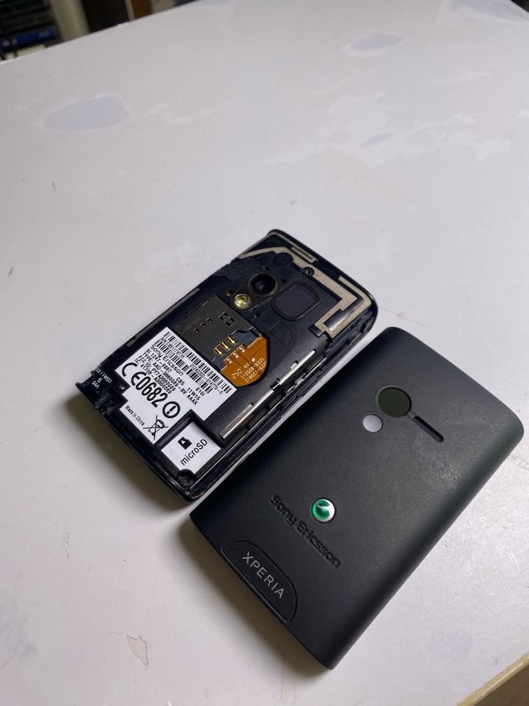 Sony Ericsson Xperia X10 mini - 3