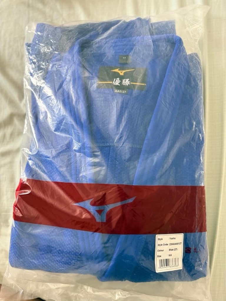 Mizuno Yusko IJF Onaylı Mavi Judo gi ( Üst- Altı )