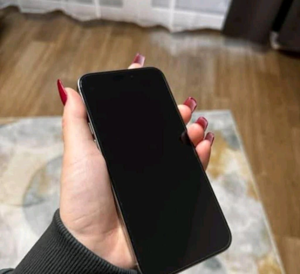 İPHONE 15 ProMax Tr Cihazı AÇIKLAMAYI Okuyun - 2