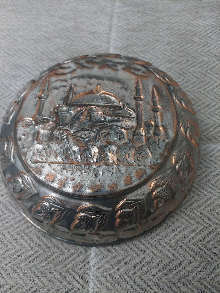 Ayasofya işlemeli bakır kâse - 3