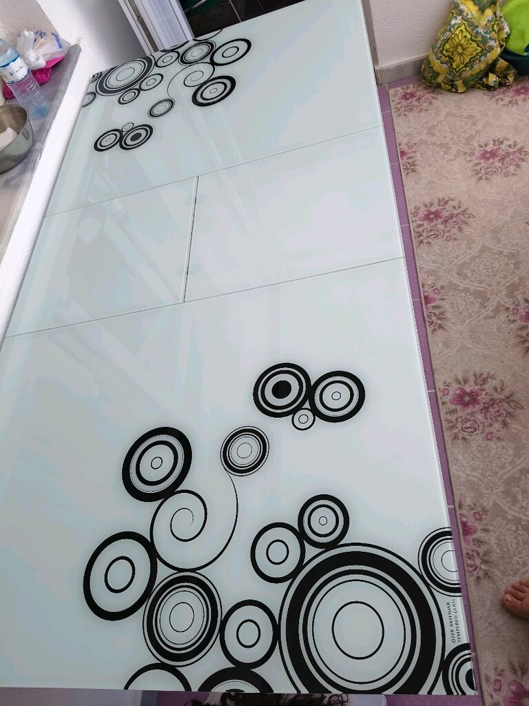cam,desenli,orta kısımdan açılır kapanır yemek masası - 2