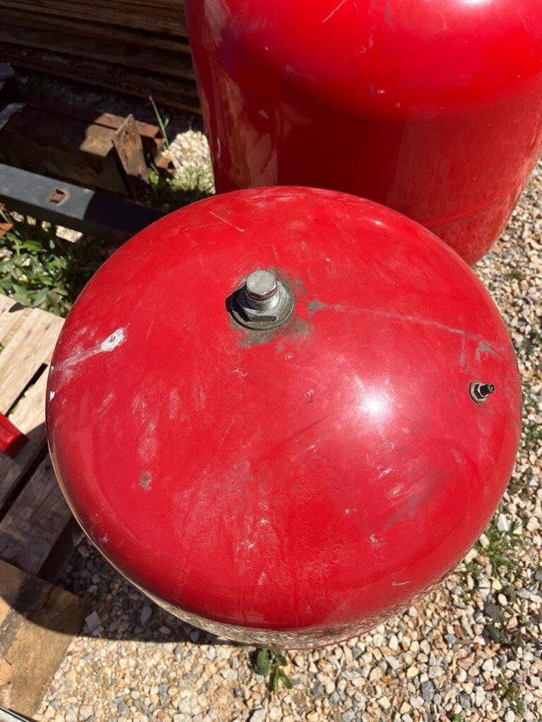Genleşme Tankı 80 Litre - 5