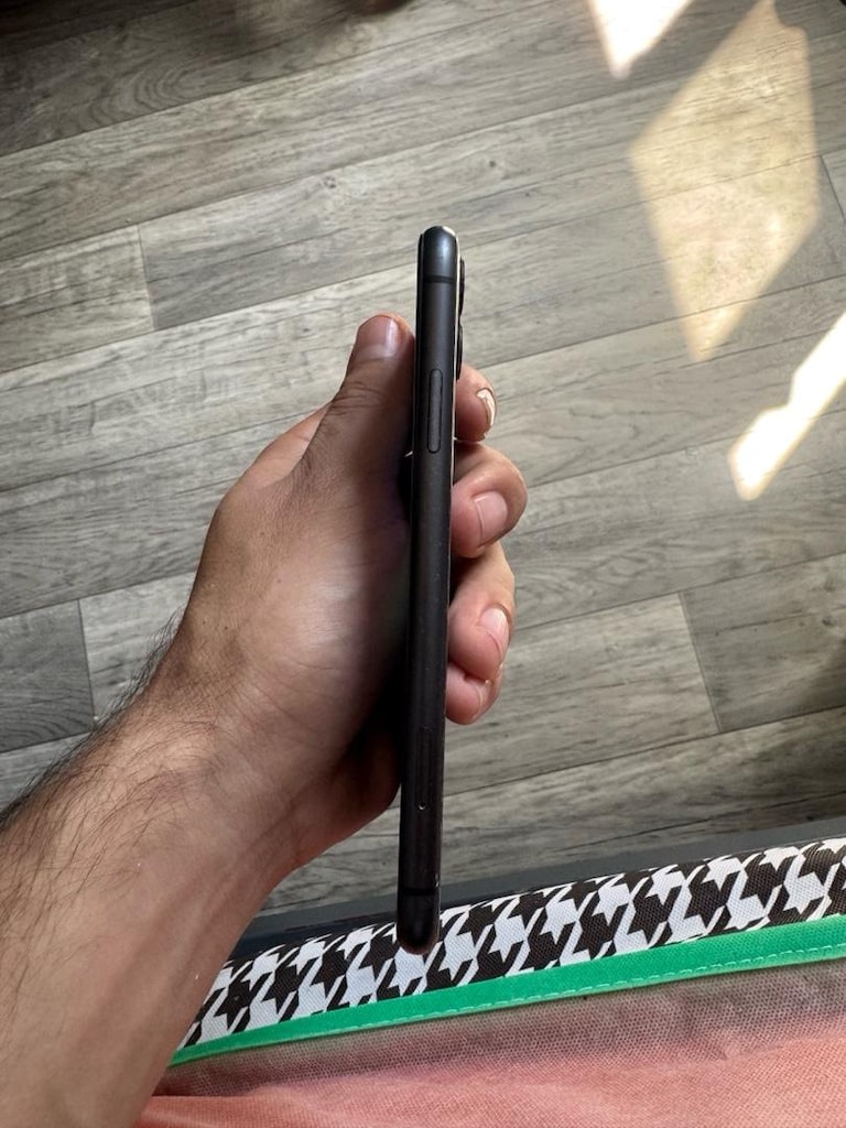 iPhone 11 - 2