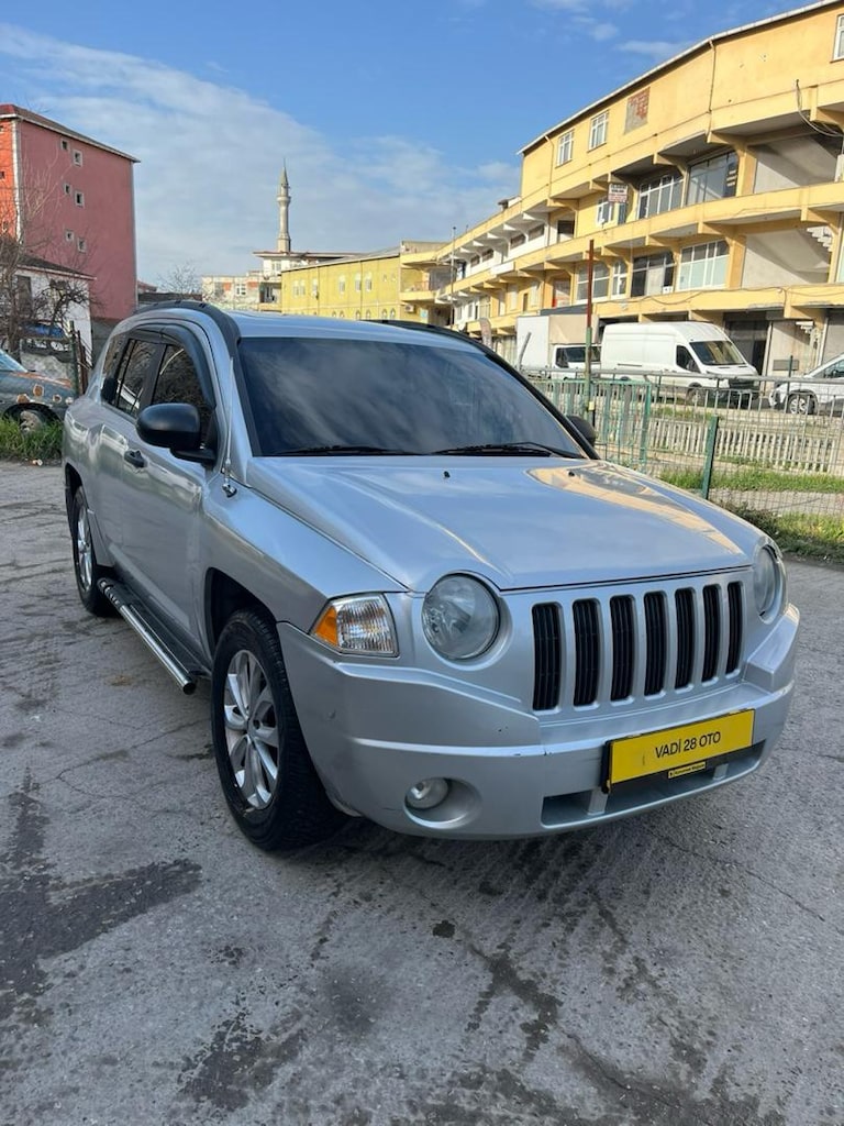 Jeep Compass - 8