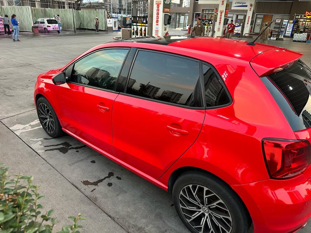 TERTEMİZ CAM TAVANLI OTOMATİK AZ YAKAN DİZEL POLO - 3