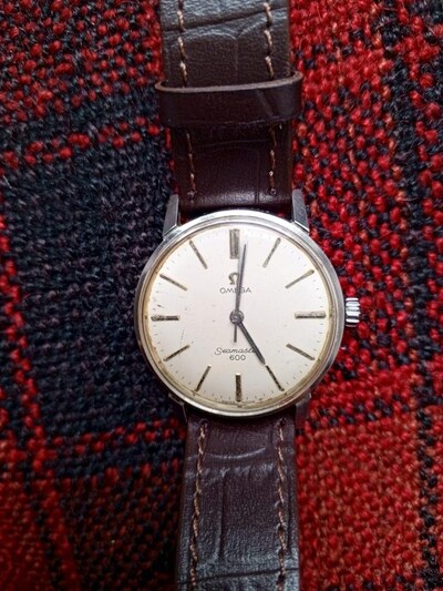 Omega Seamaster 600 saat
