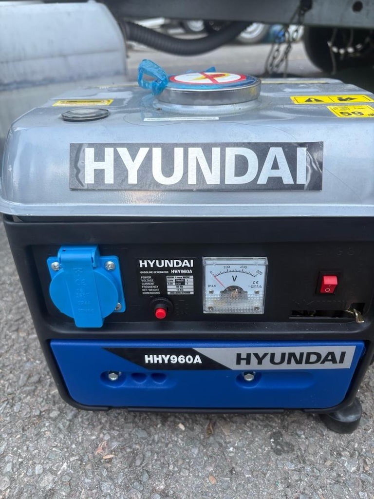 hyundai 1kw jeneratör sıfır gibi 2-3 defa çalistirildi - 2