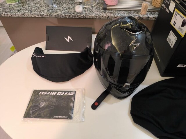 Scorpion Carbon Air