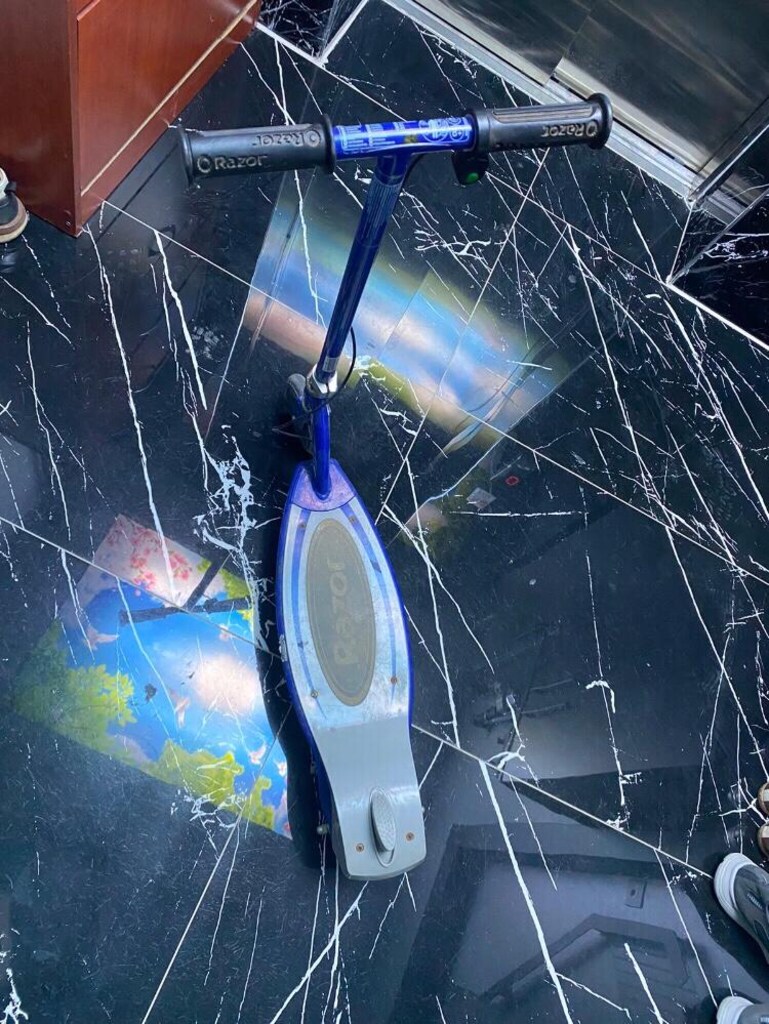 Razor elektrikli scooter - 6