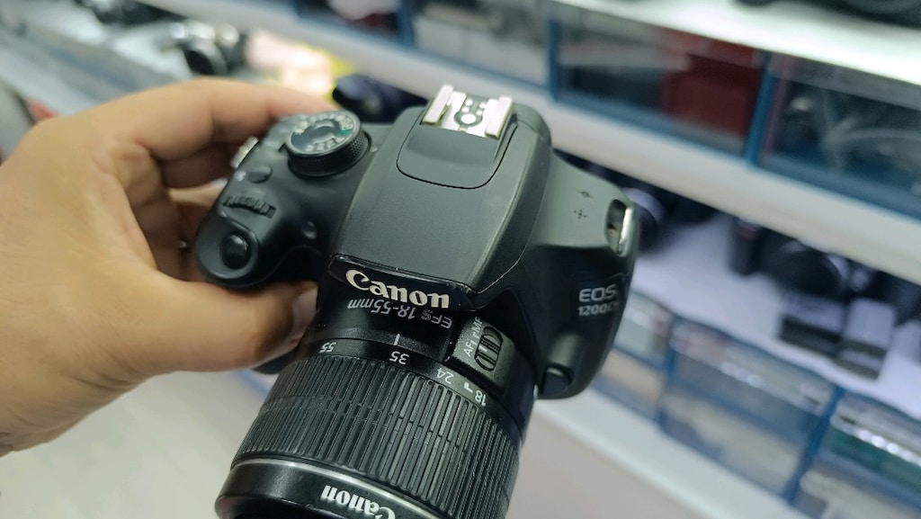 CANON 1200D 18-55MM LENS FOTO KLİNİK'TE - 2