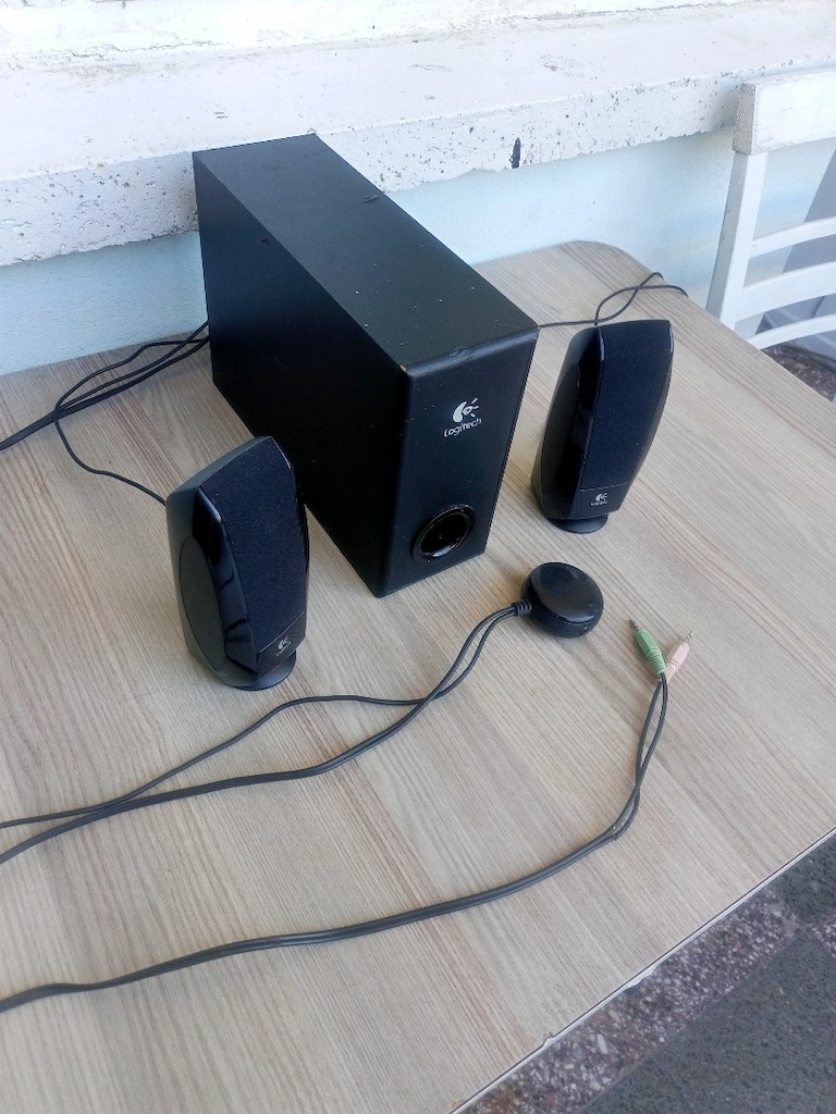 ses sistemi 2+1 Logitech - 2