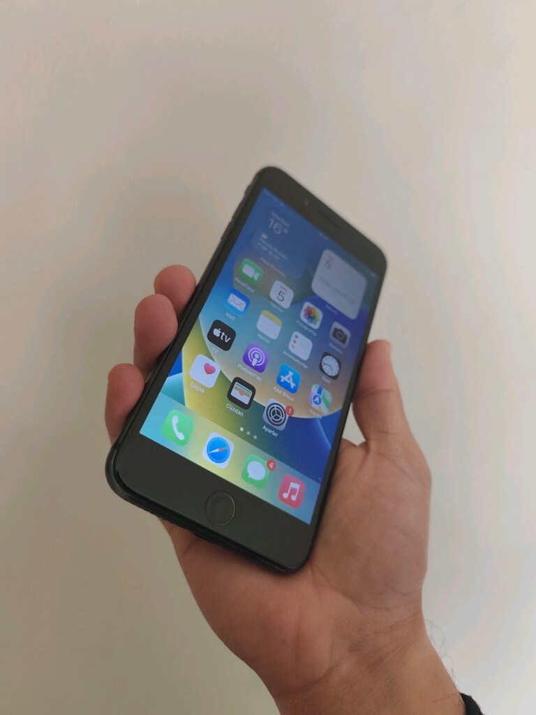 İPHONE 8 PLUS 64 GB TR CİHAZI - 4