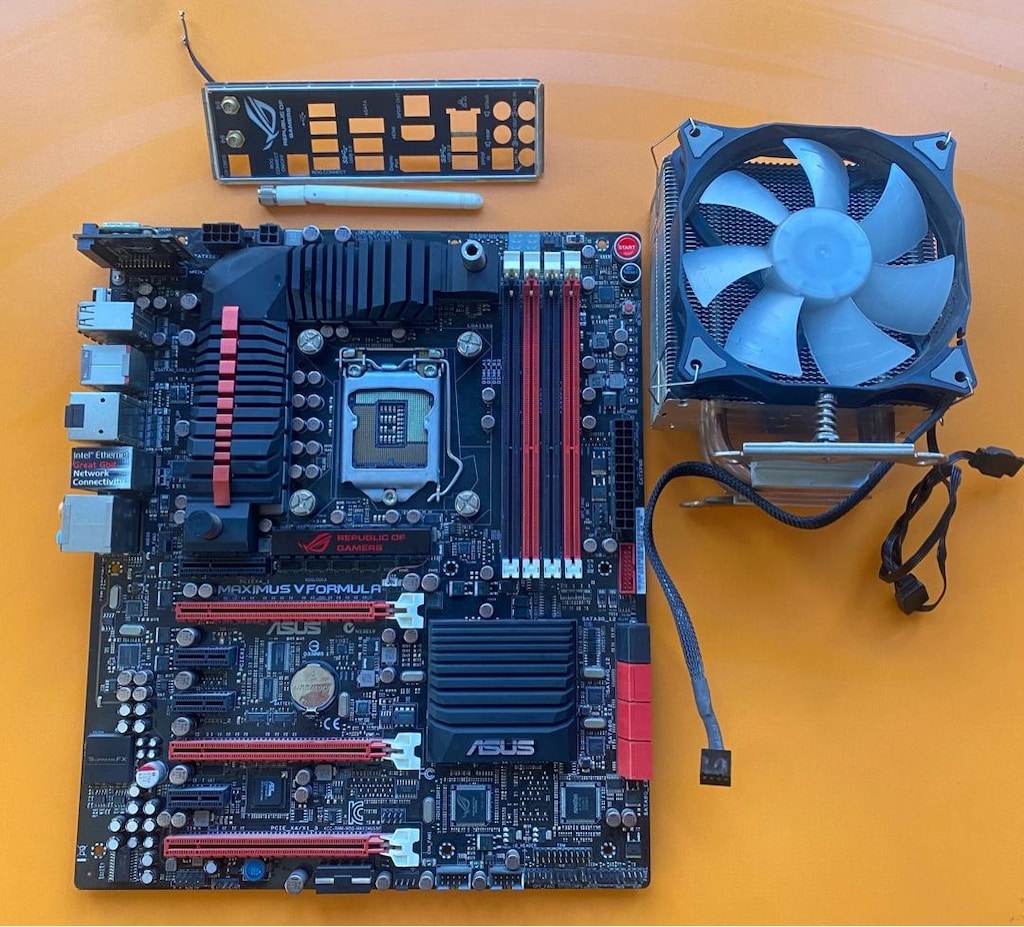 ASUS ROG Maximus V Formula LGA1155 Anakart + Kule Tipi Soğutucu - 2