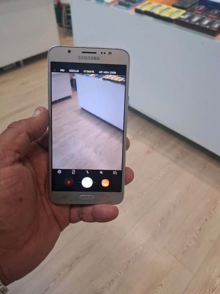 Samsung j 7 2016 herseyi orjinal ve temşz - 4